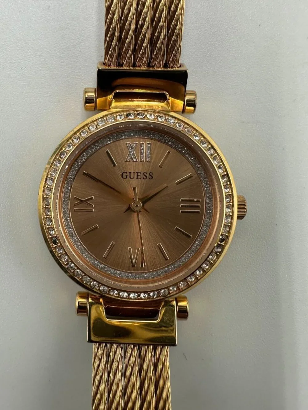 Guess Watch Women Rose Gold Tone Twisted Wire Band 27MM Dial New Battery